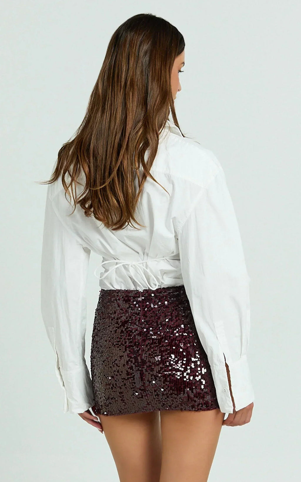 Lindy Mini Skirt - Low Rise Sequin Skirt in Wine