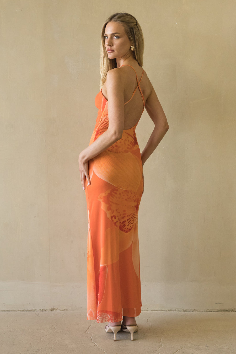 Chelley Keyhole Maxi Dress
