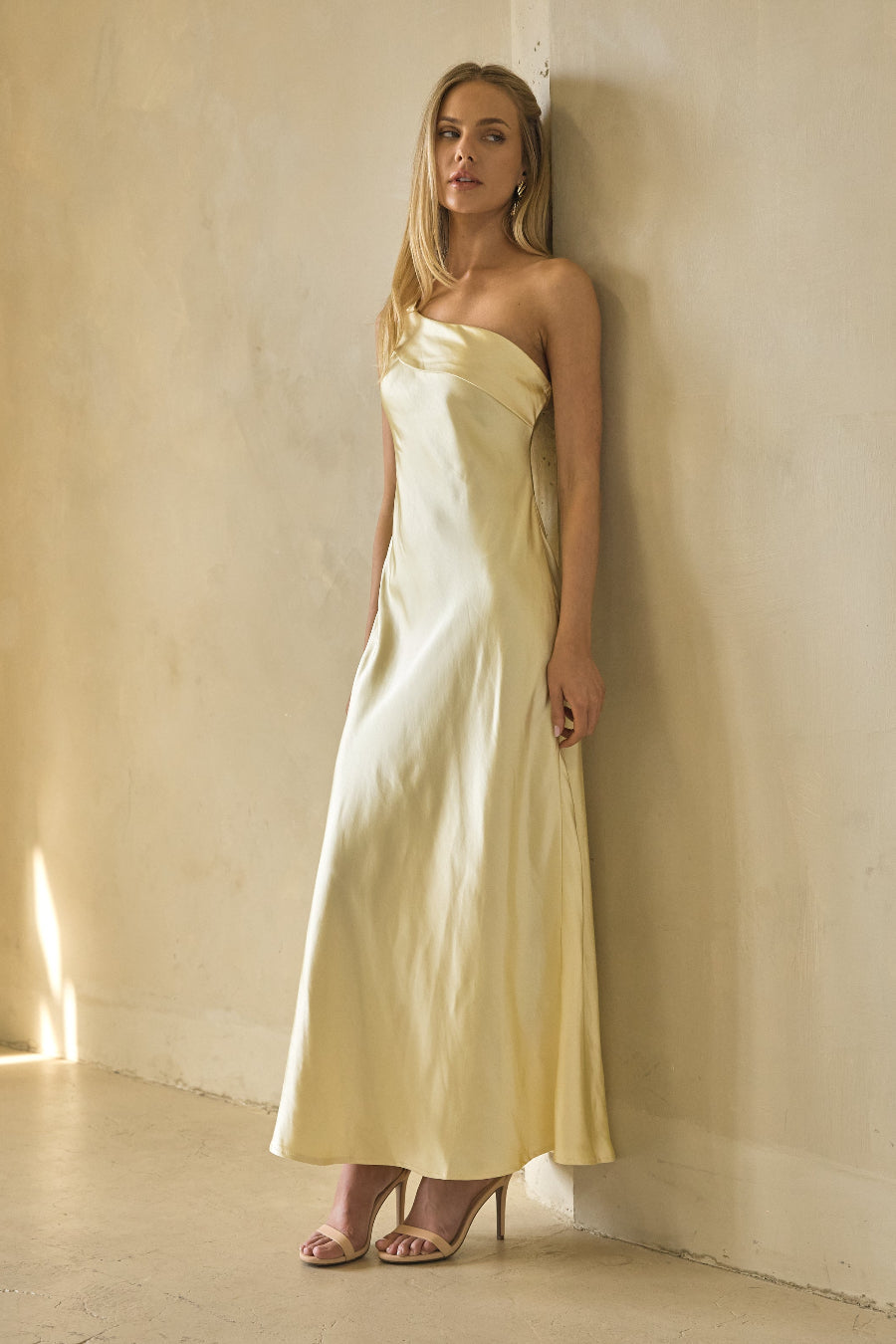 Sarahi Ruffle Strap Maxi Dress