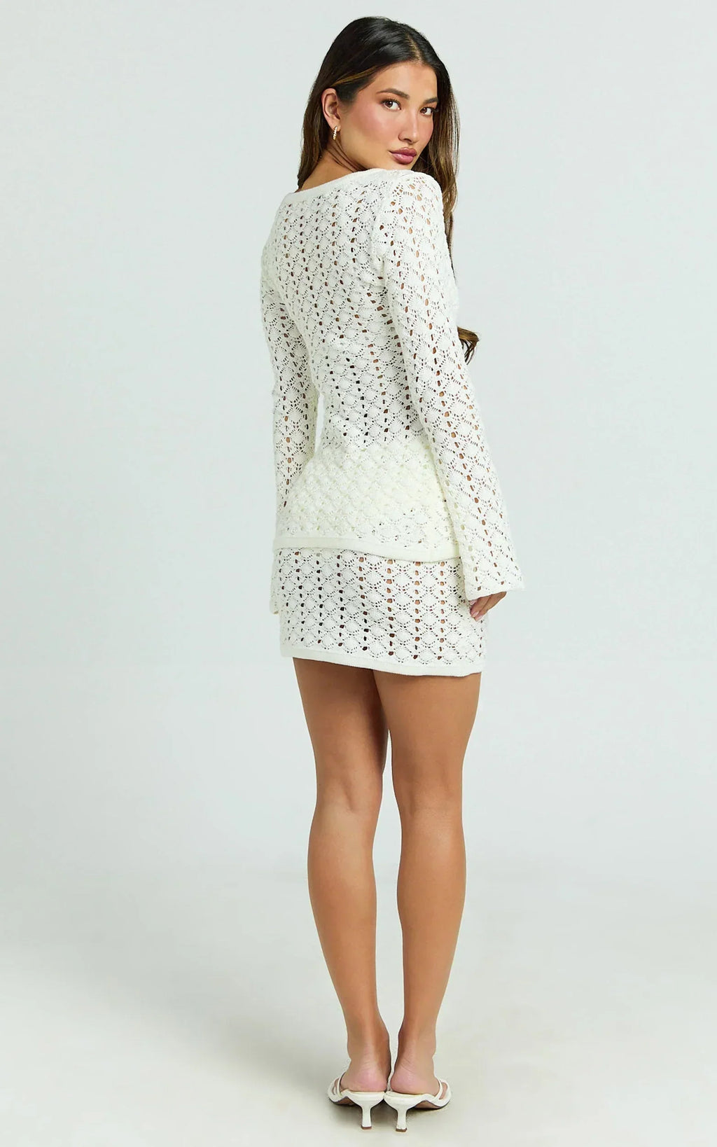 Henrietta Top - Long Sleeve Button Front V Neck Knit Top in Off White